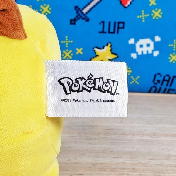 Jazwares Pokemon Pikachu with Santa Hat 7" 2021 UltraSoft Holiday Genuine Plush - Picture 8 of 11